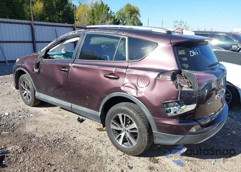 2016 Toyota Rav4 Xle z USA, uszkodzony, nr VIN 2T3WFREV7GW280698